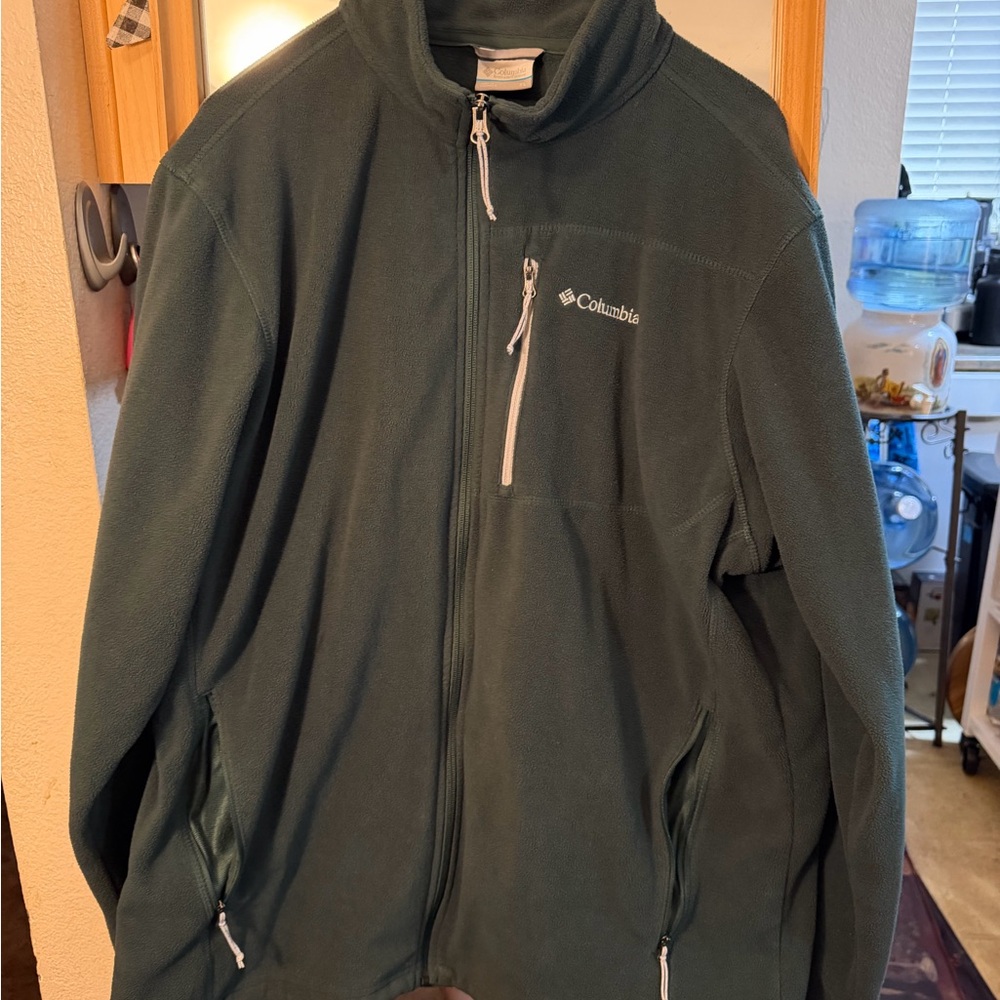 Columbia Men's Dark Green Zip Up Sweater